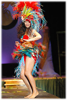 Punanga Kaveao dancing at the National Auditorium