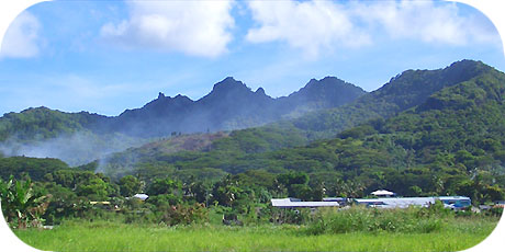 >>> View from the main road by the int. airport / photo © cookislands.com